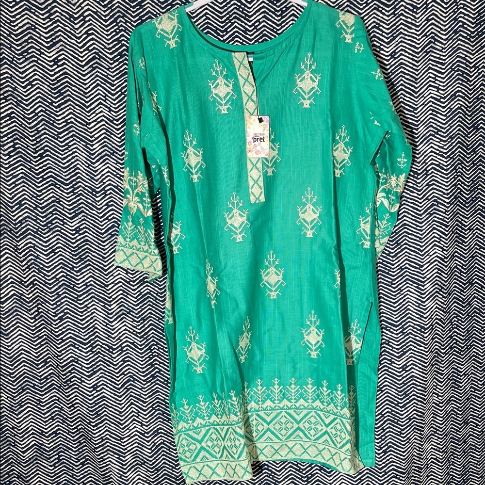 Metro Teal and Cream Embroidered Kurti